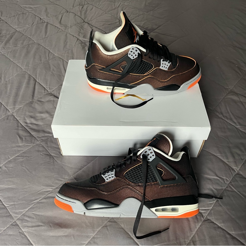 Air Jordan 4 Retro Black-Starfish [SOLD]